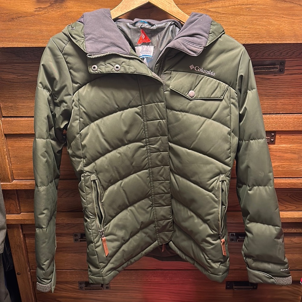 Columbia Omni-Heat Winter Coat Women’s Size Medium. Super Warm! EUC!